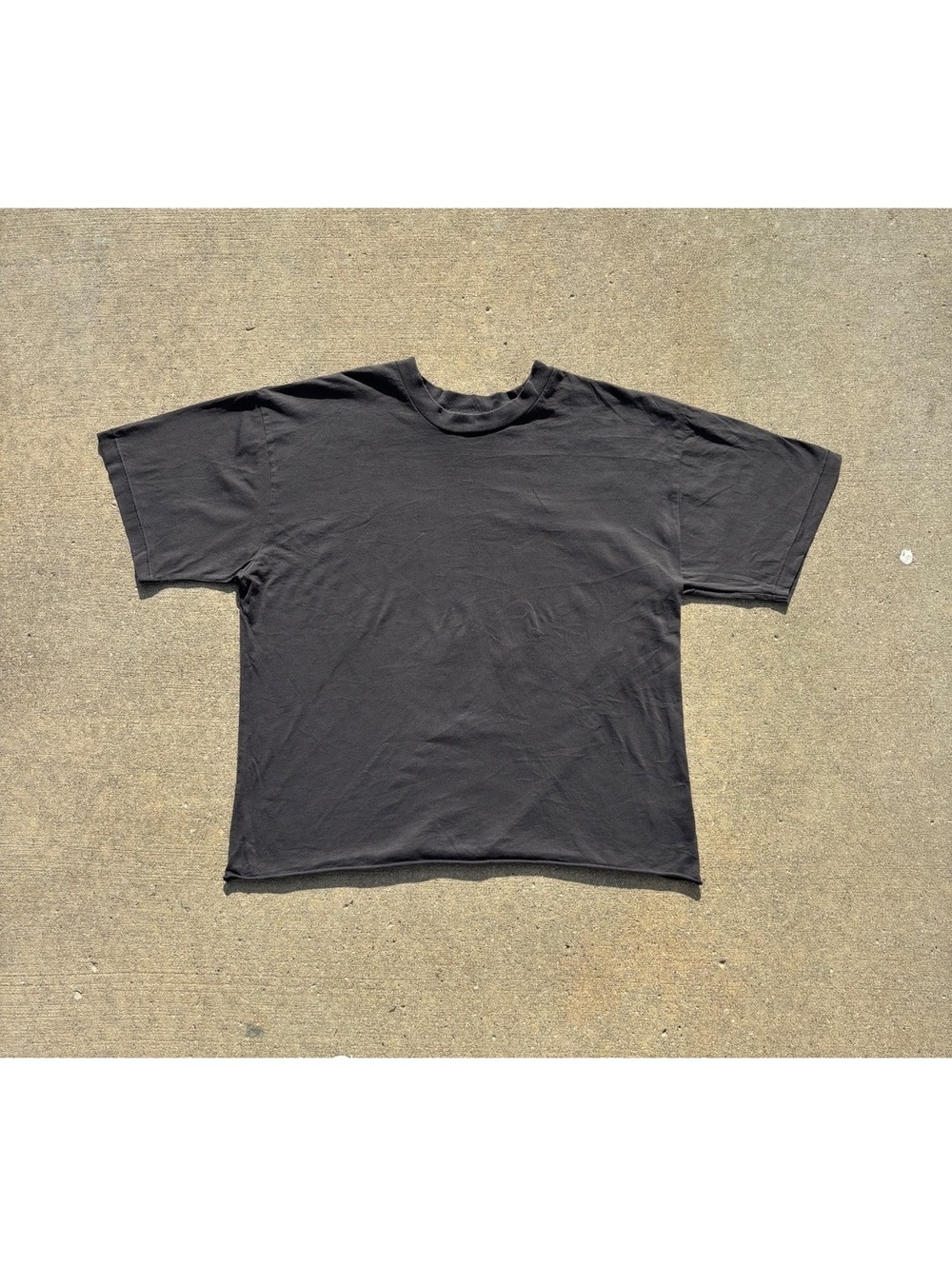 Elwood Vintage Black Oversized Crop Core T-Shirt